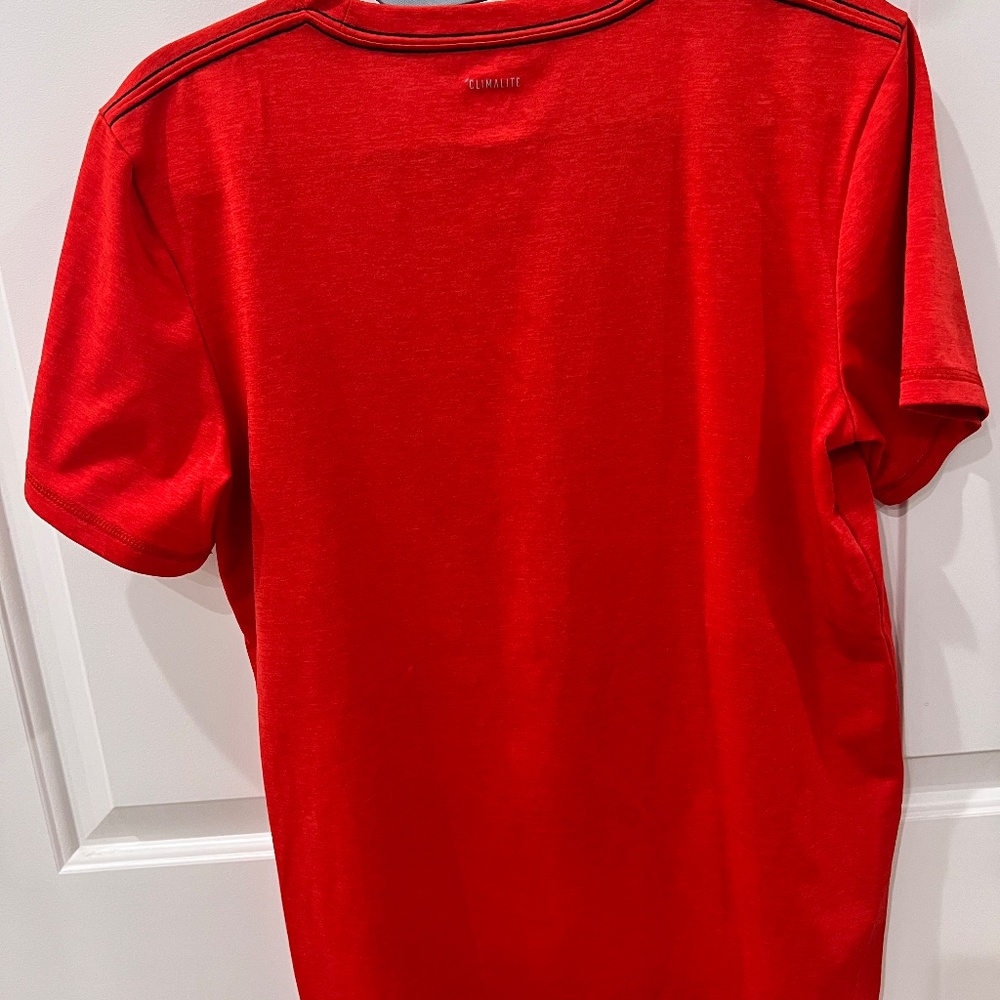 🔥 ADIDAS Climalite Boys Basketball Short Sleeve T-Shirt - Youth L (Size 14/16) - Picture 2 of 6